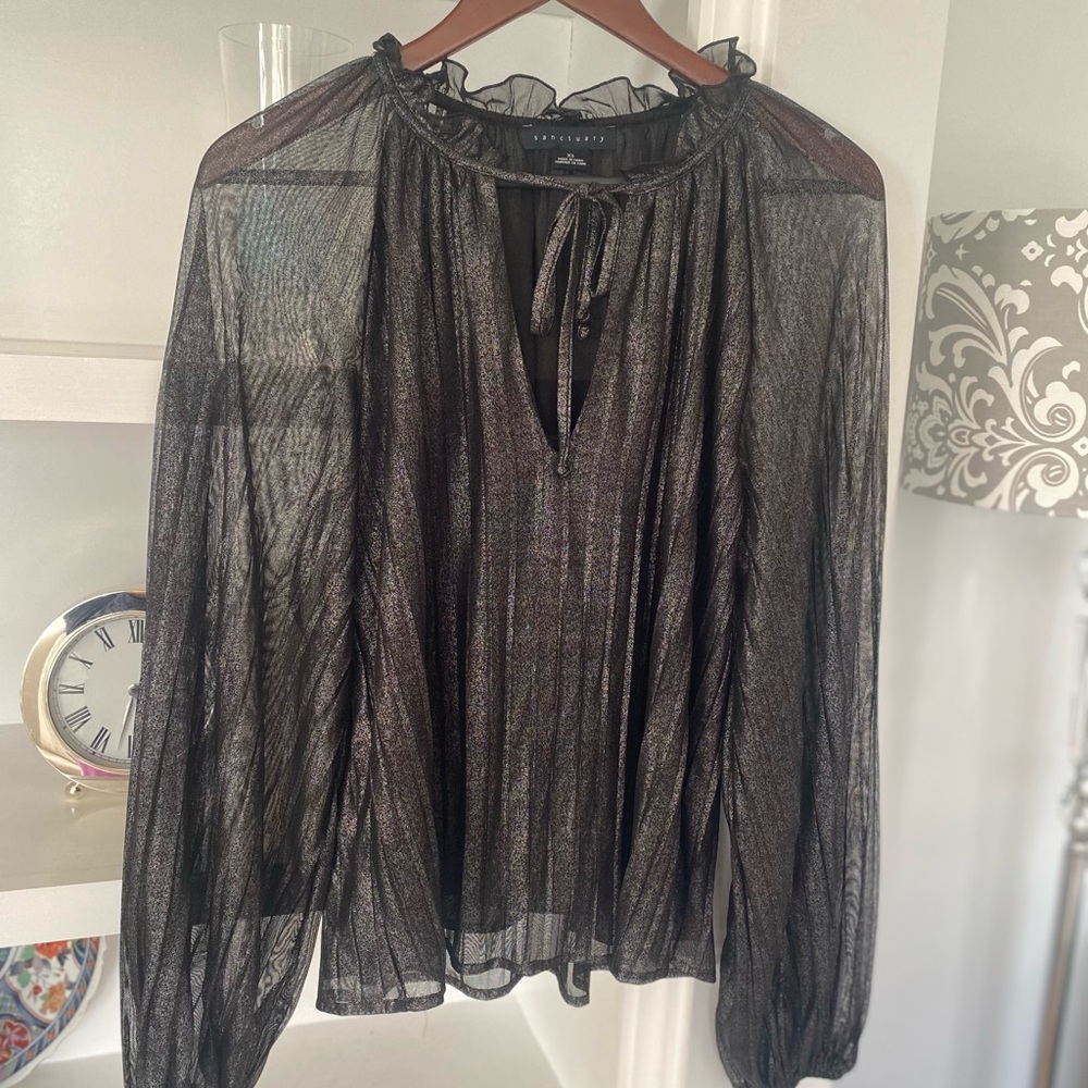 Sanctuary Black Sheer Bodice Lined Blouse